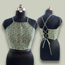 Northline Trendy Ditsy Floral Crepe Crop-top For women