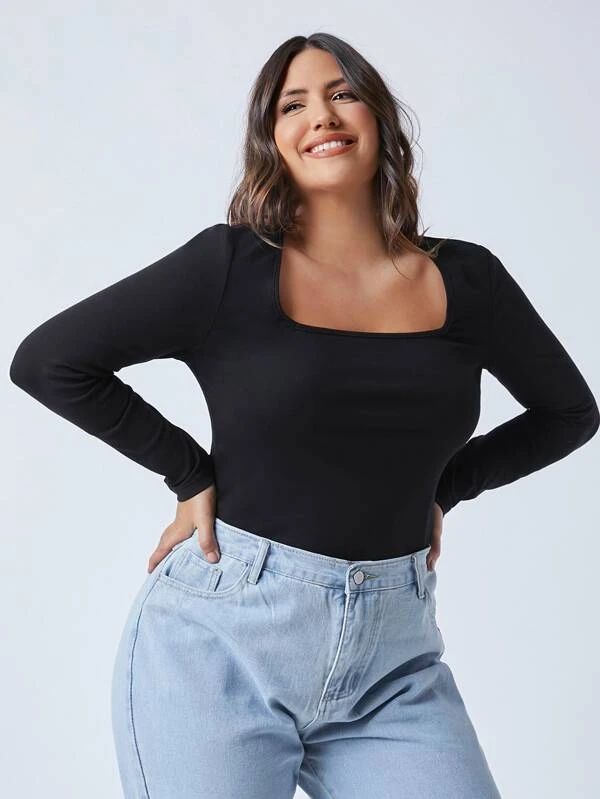 Northline Black Lycra Sqaure Neck Long Sleeves Crop-Top
