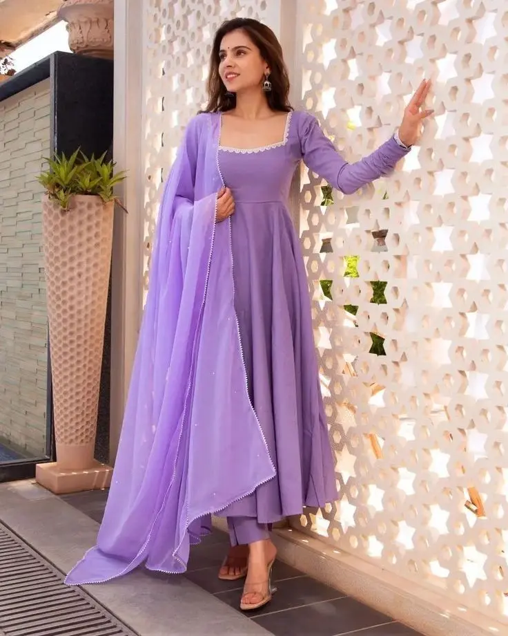 Northline Lilac Georgette Anarkali Dress with Silver Lace Work & Dupatta Suit Set – Women’s Festive, Wedding & Party Wear