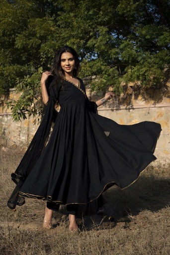 [NC10001] Black Silk Anarkali With Chiffon Dupatta