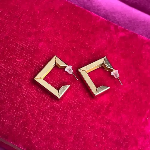 [N-MINIMAL0] Northline Minimal Earring In Gold Color for Daily Wear